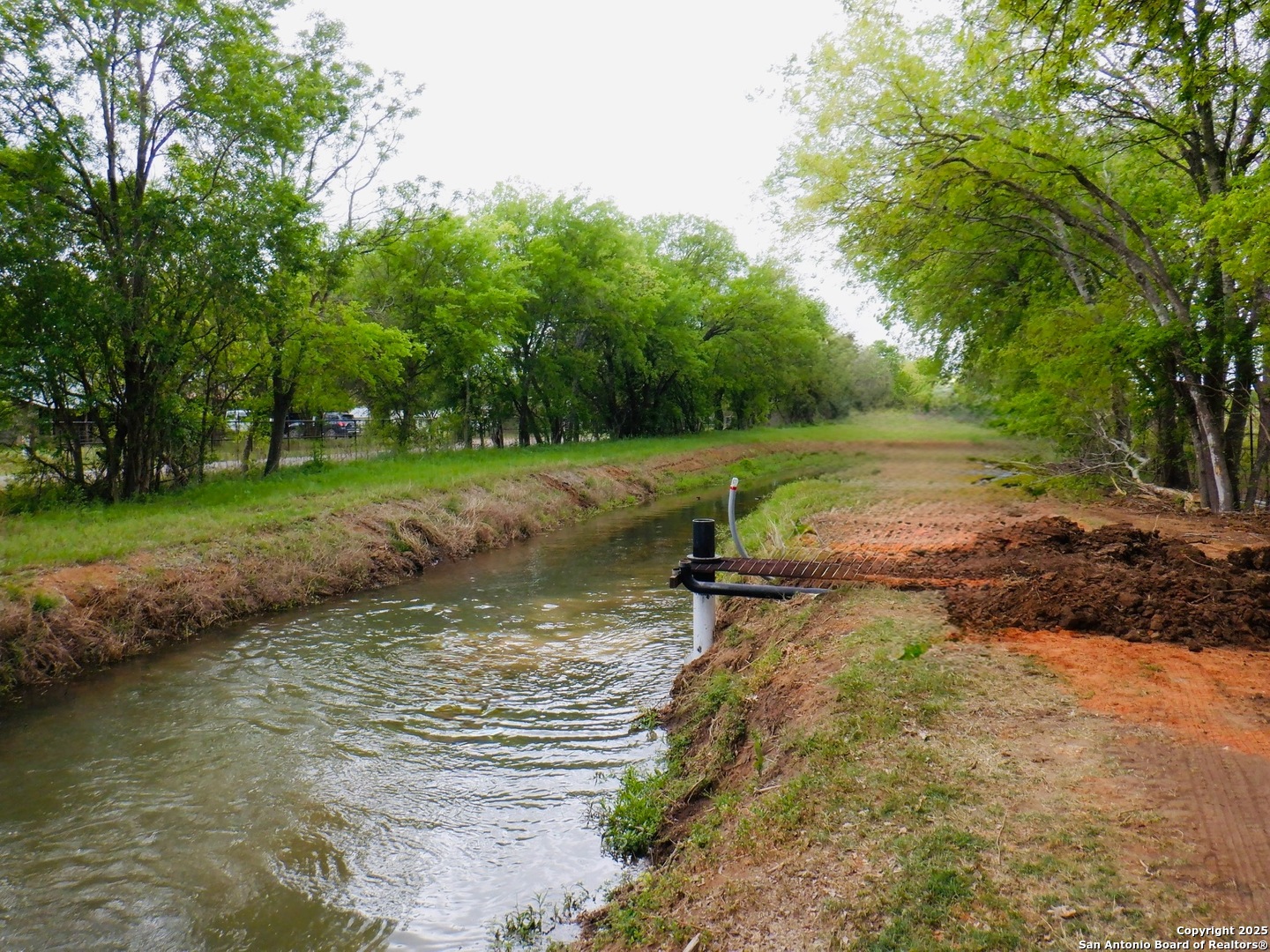 304 County Road 6611 Tract #3 Devine TX 78016