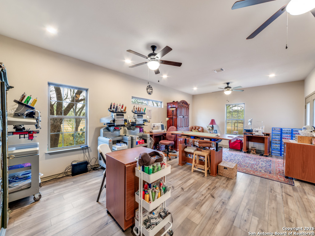 6472 Bluntzer Road Jourdanton TX 78026