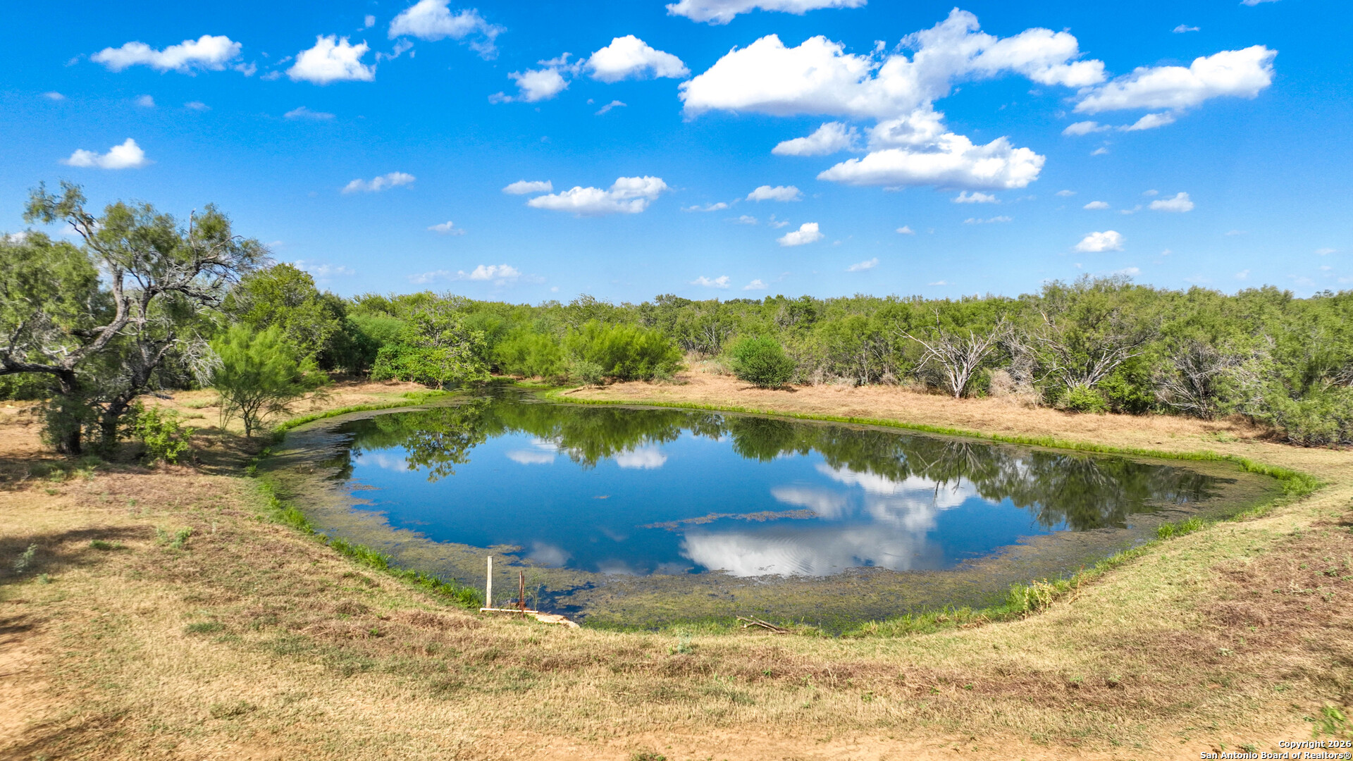 6472 Bluntzer Road Jourdanton TX 78026