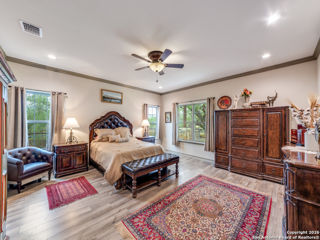 6472 Bluntzer Road Jourdanton TX 78026
