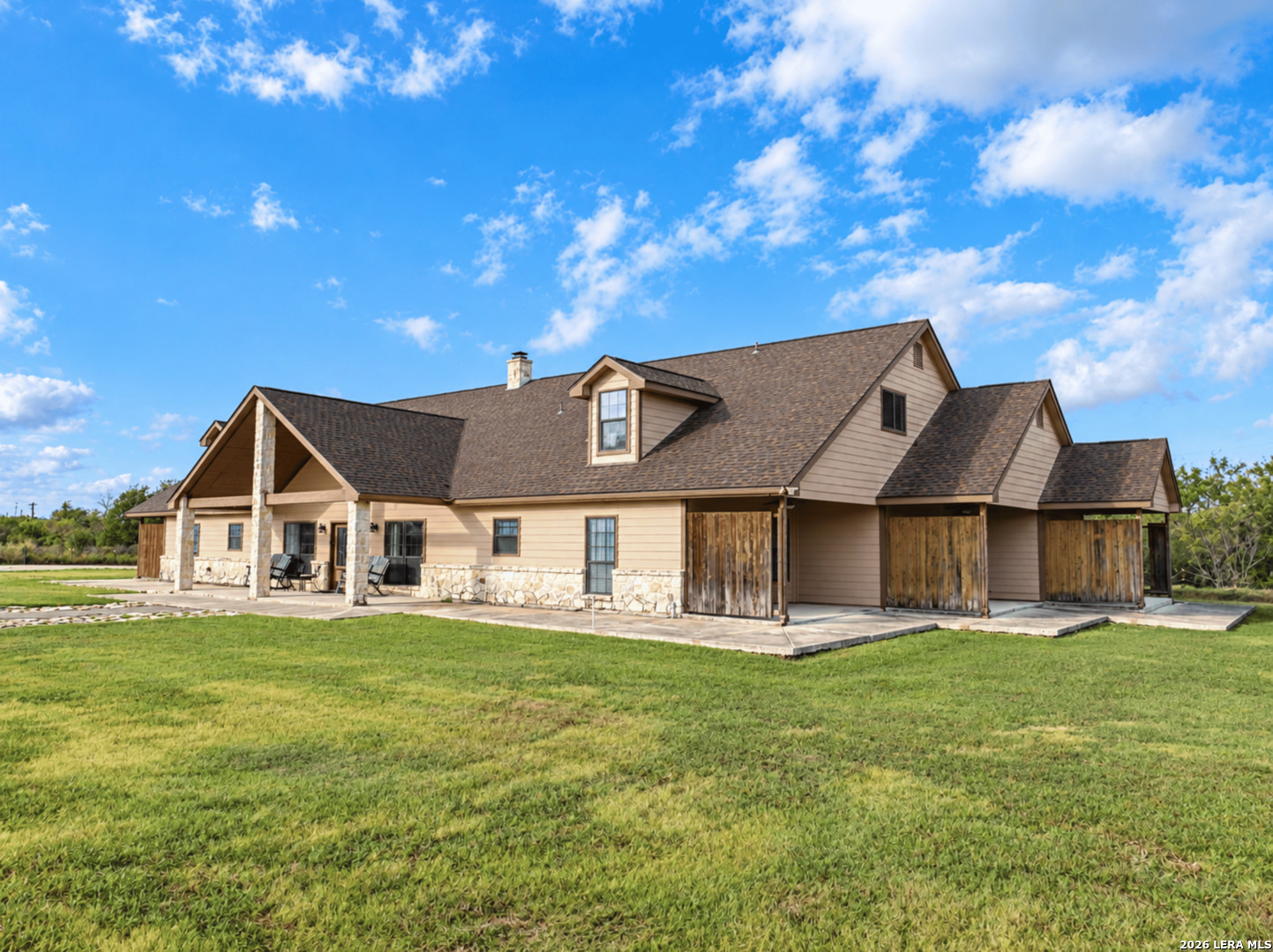 400 County Road 3821 San Antonio TX 78253