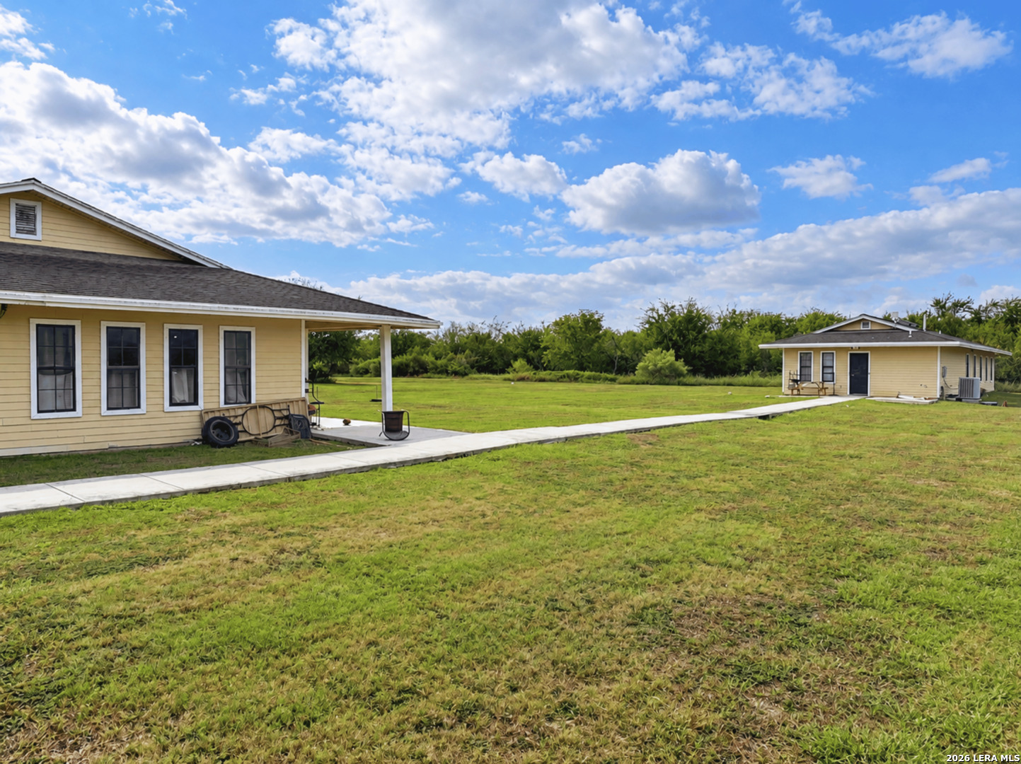 400 County Road 3821 San Antonio TX 78253