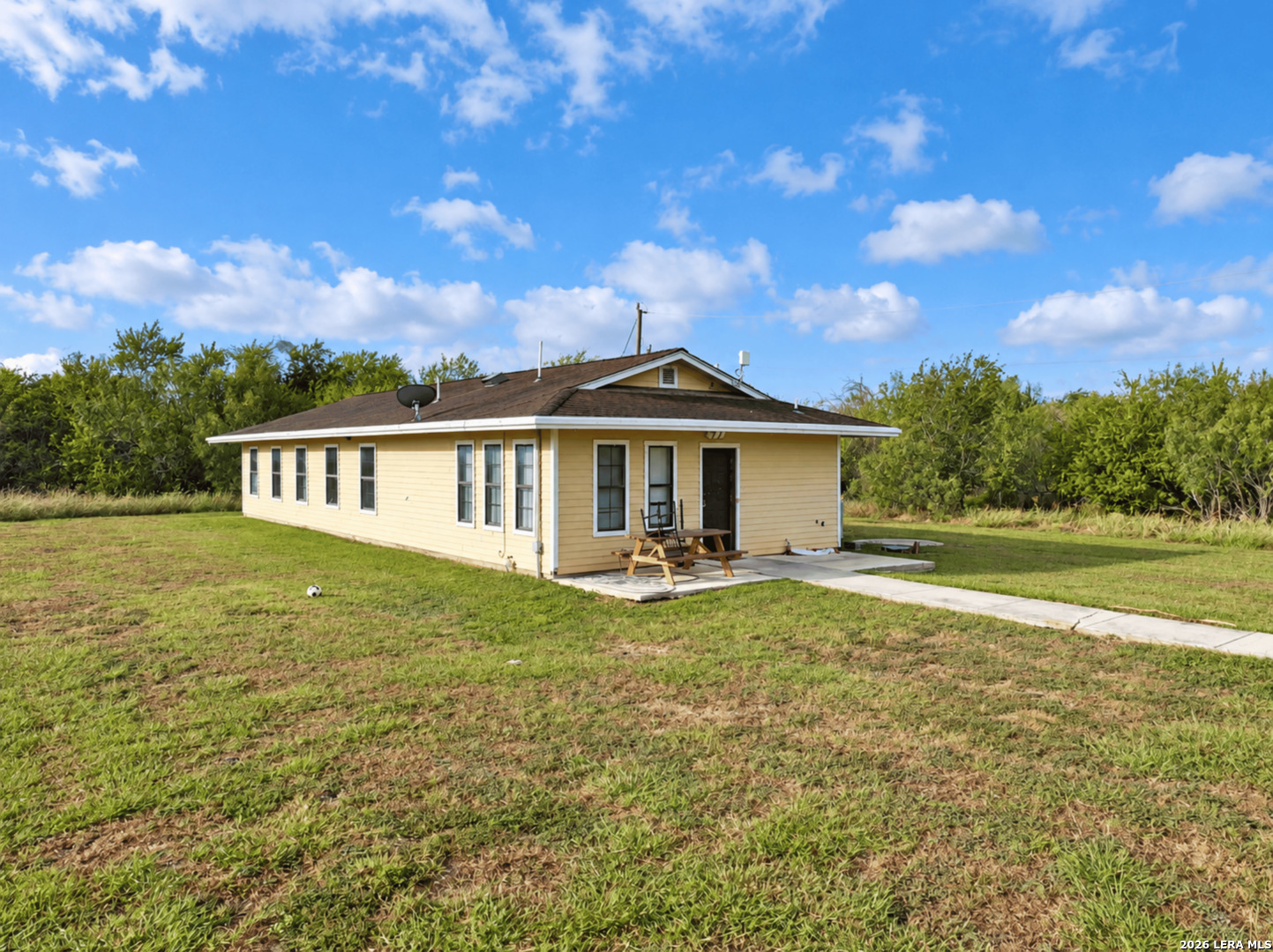 400 County Road 3821 San Antonio TX 78253
