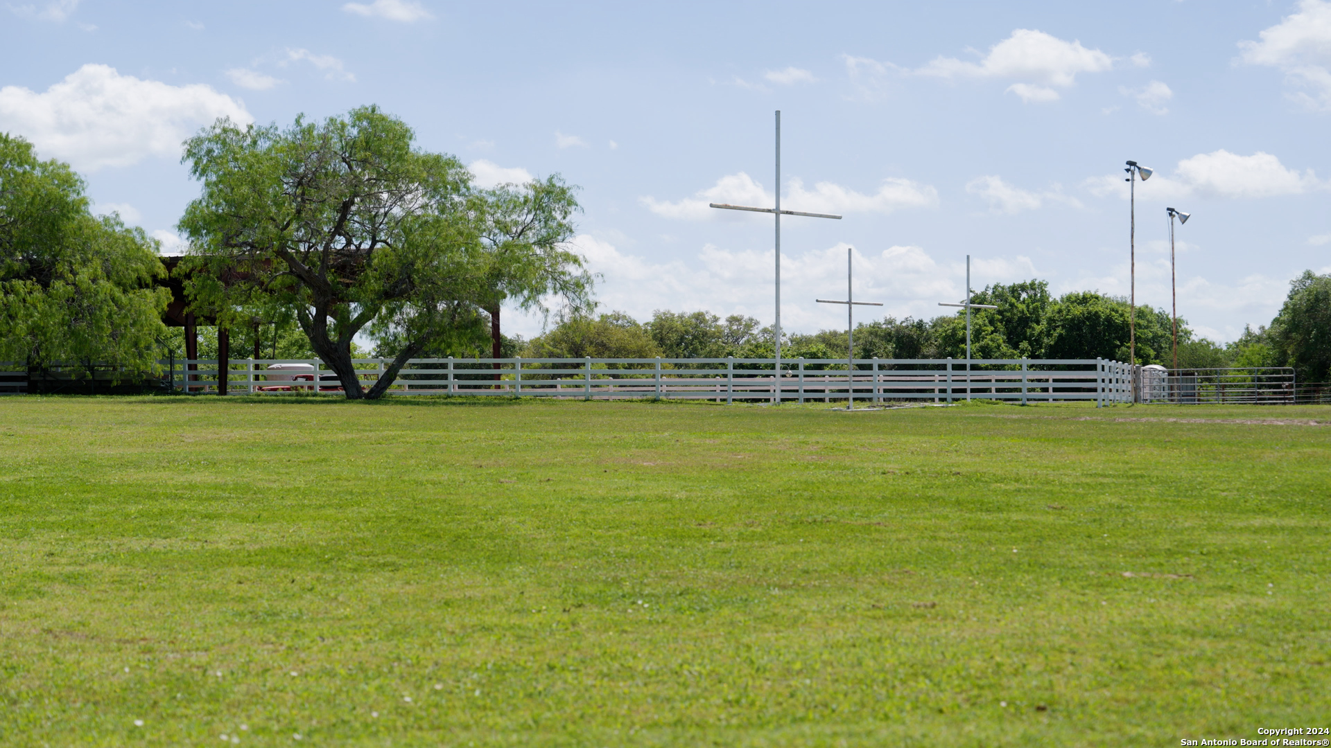 2595 Lower Mission Valley Victoria TX 77905