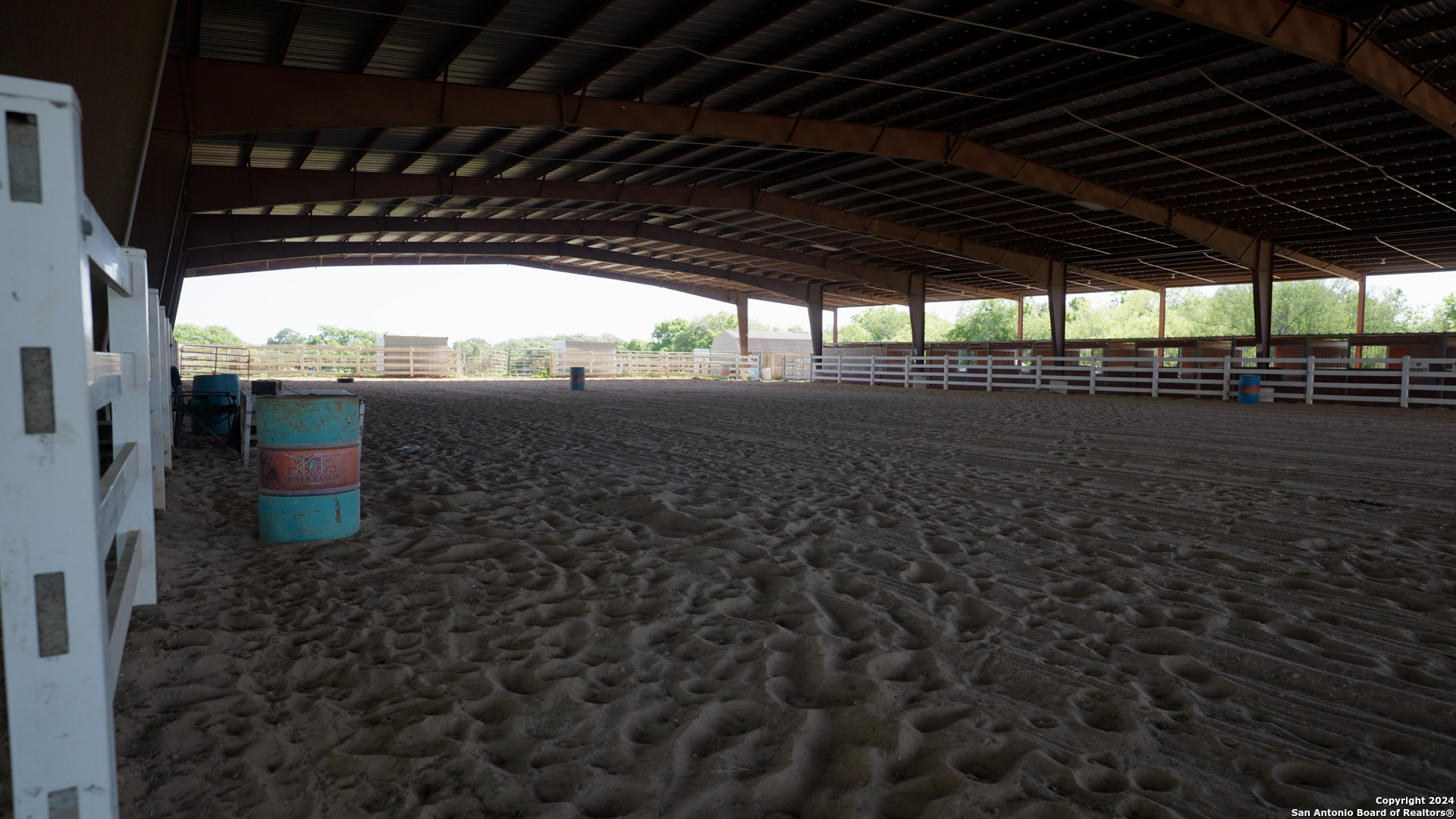 2595 Lower Mission Valley Victoria TX 77905