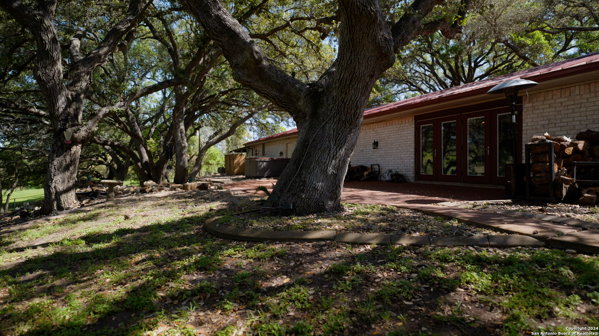 2595 Lower Mission Valley Victoria TX 77905