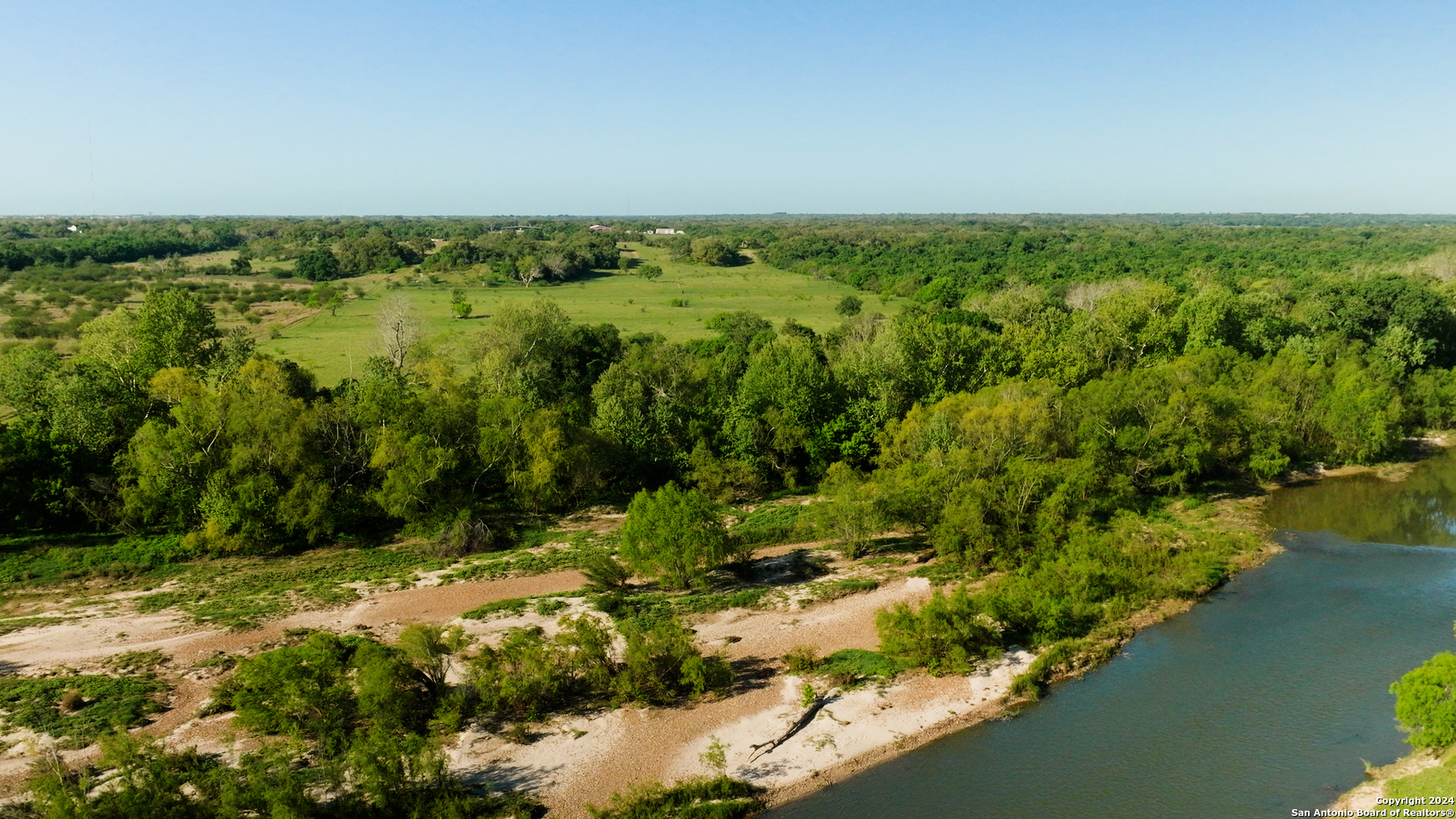 2595 Lower Mission Valley Victoria TX 77905