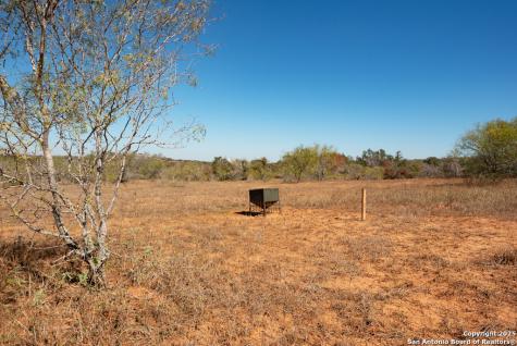 190 County Road 467 Stockdale TX 78160