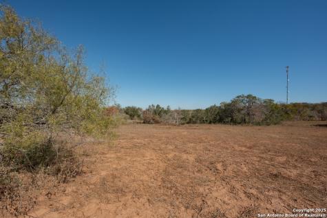 190 County Road 467 Stockdale TX 78160