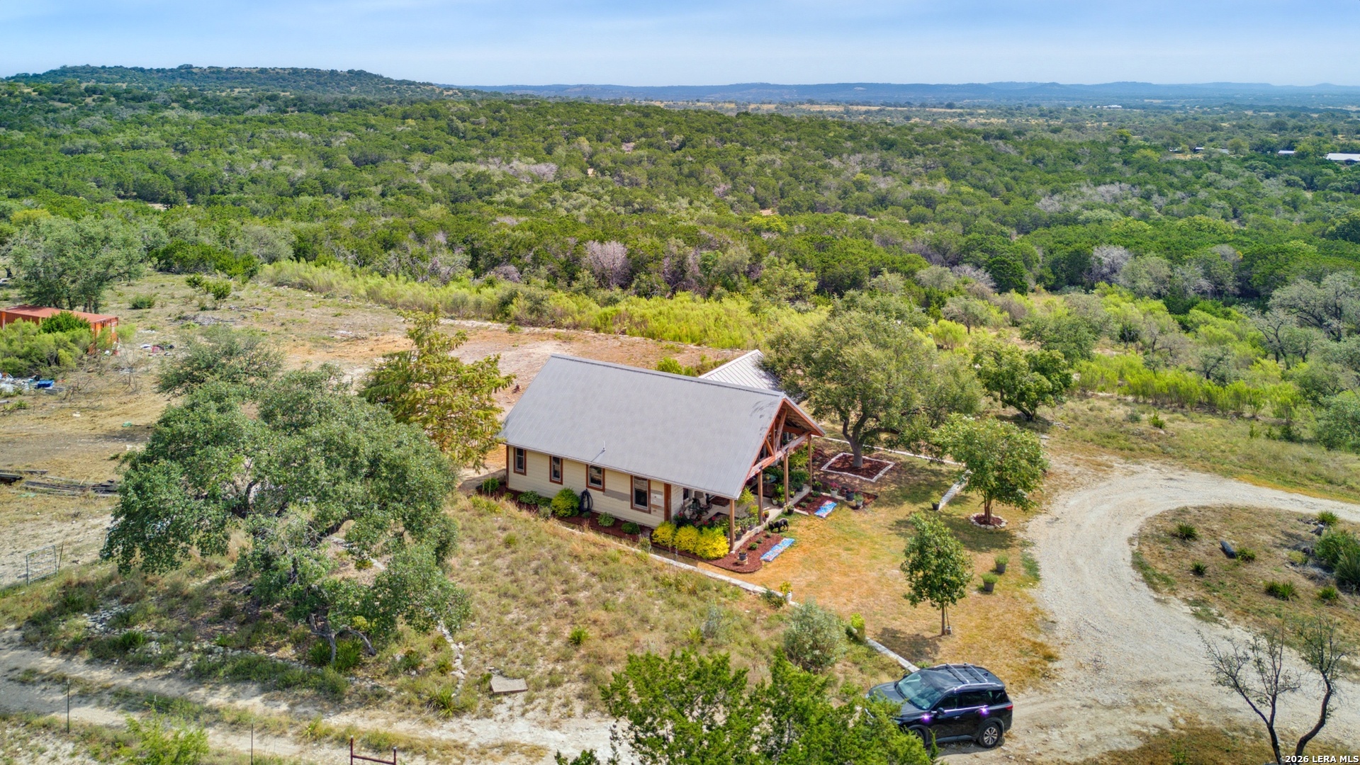 493 Lazy Valley Comfort TX 78013