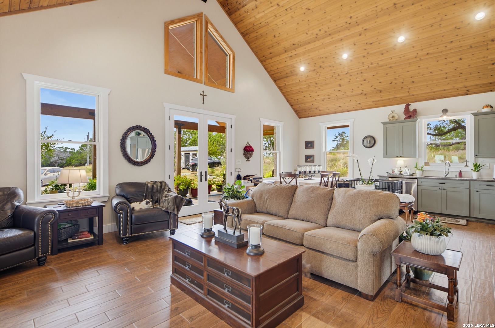 493 Lazy Valley Comfort TX 78013