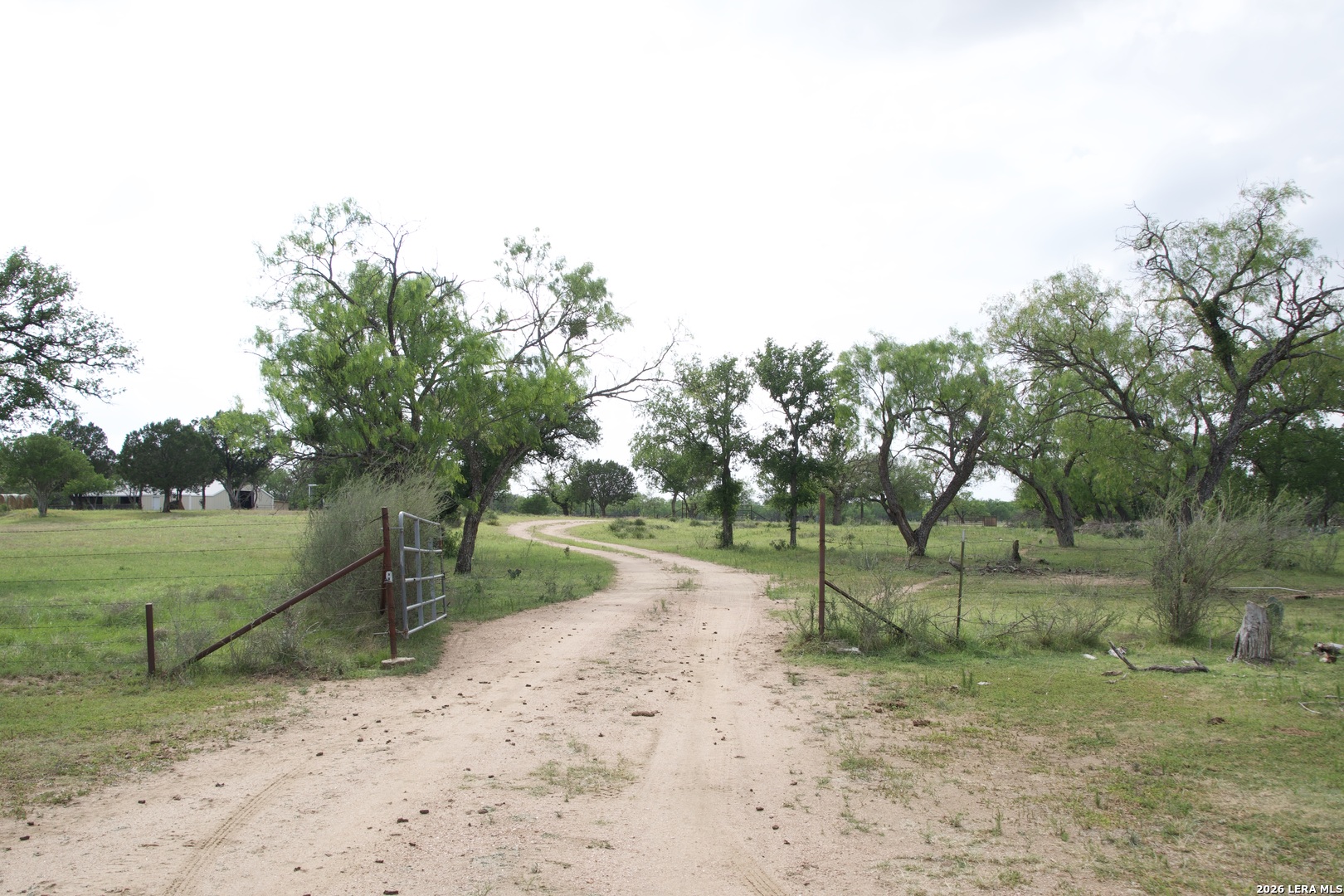 Lot R7 -13.37AC Los Encinos Marble Falls TX 78654