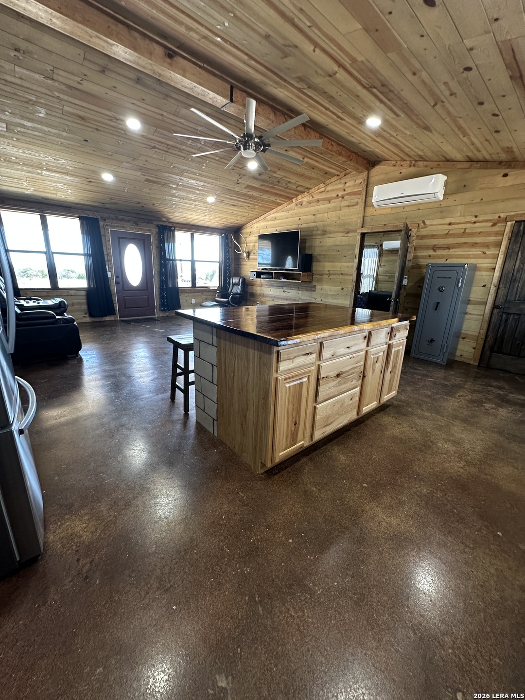 2724 Sd 24910 Rocksprings TX 78880
