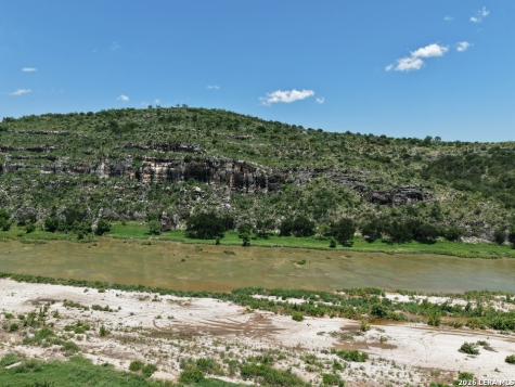 248 Persimmon Point Mason TX 78624