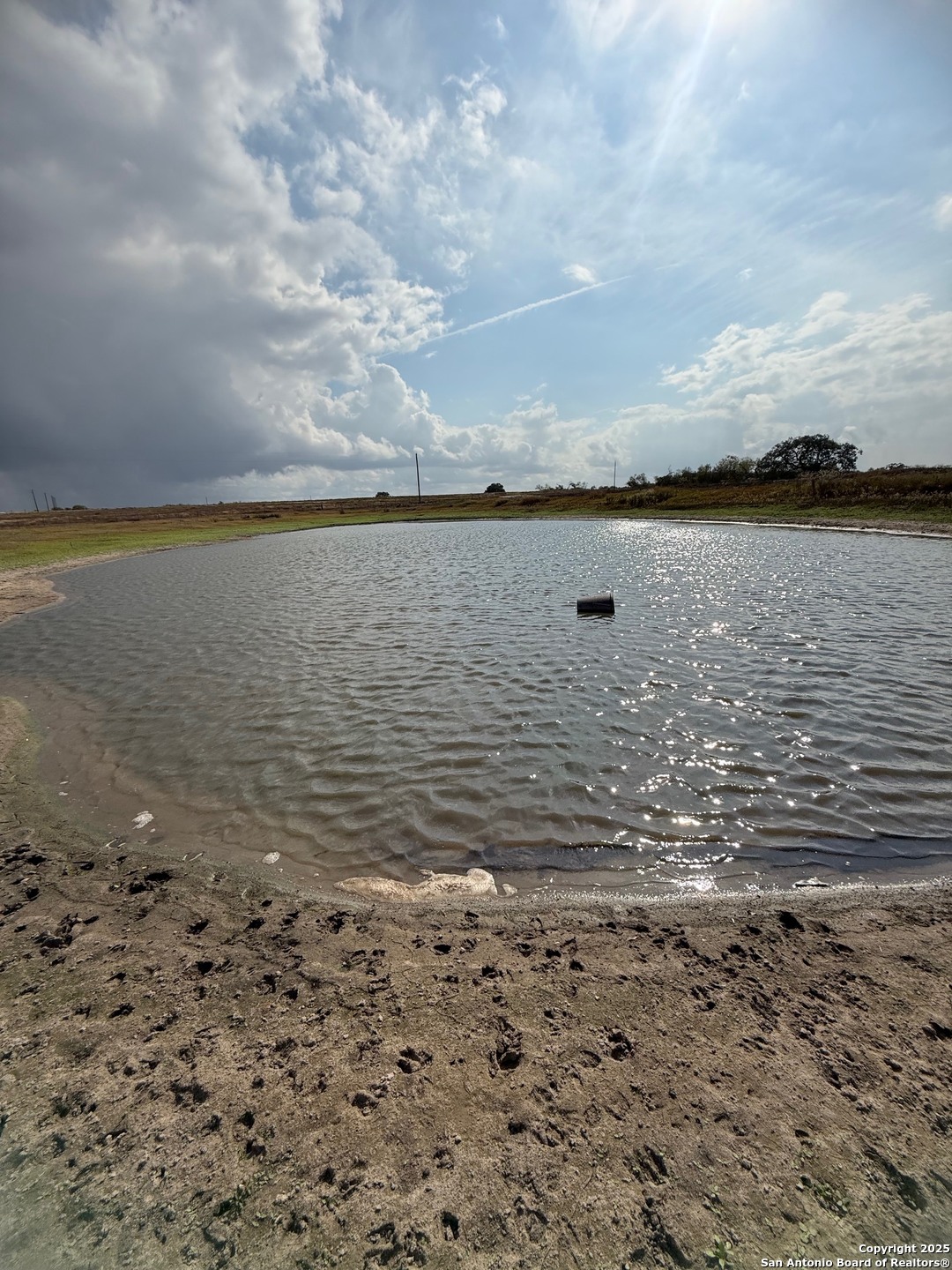 4689 County Road 302 Runge TX 78151