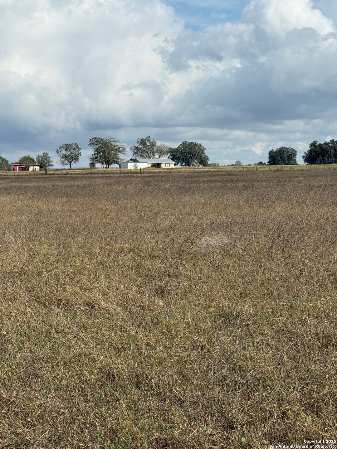4689 County Road 302 Runge TX 78151