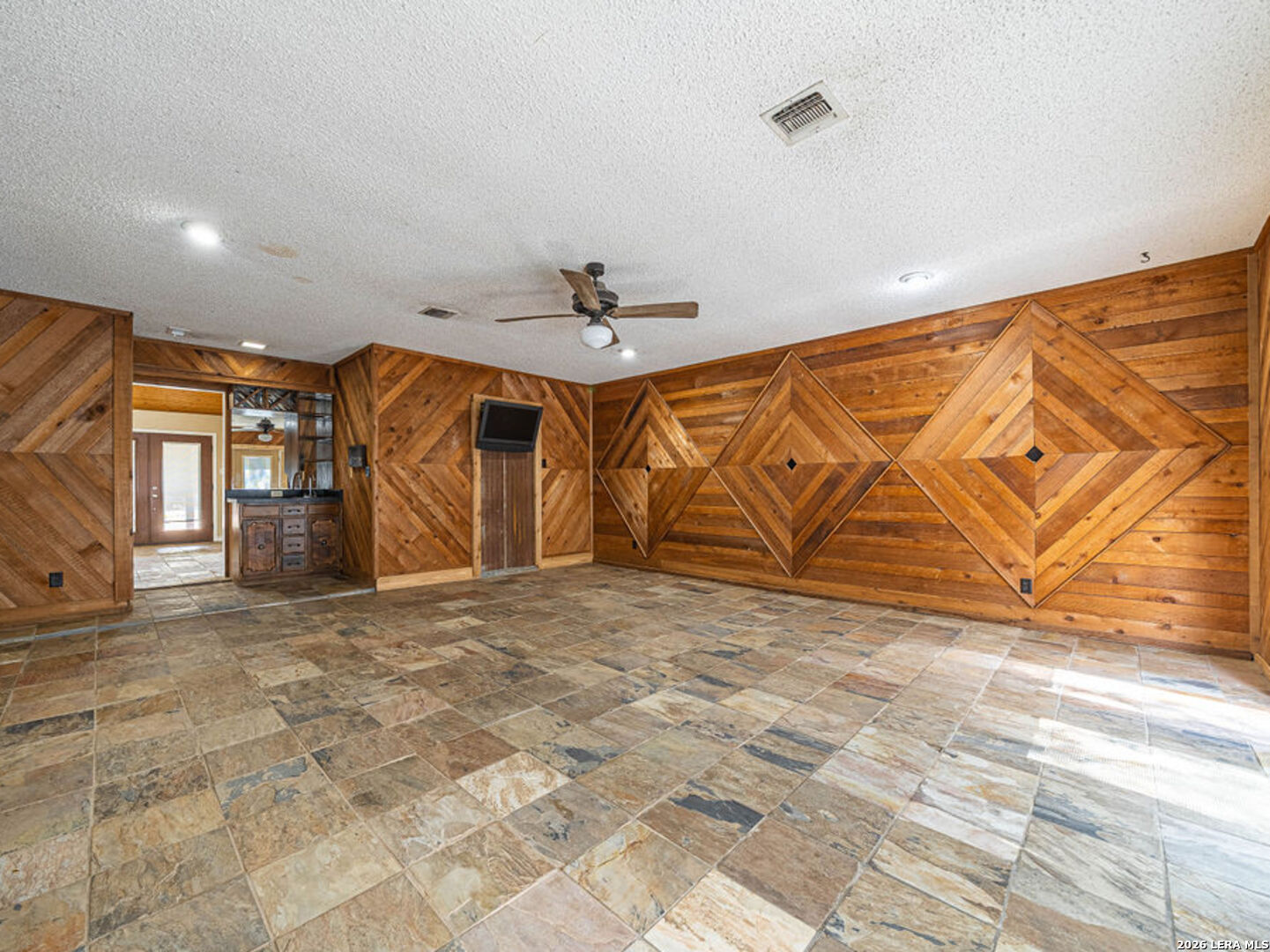1935 E Fm 1518 St Hedwig TX 78152