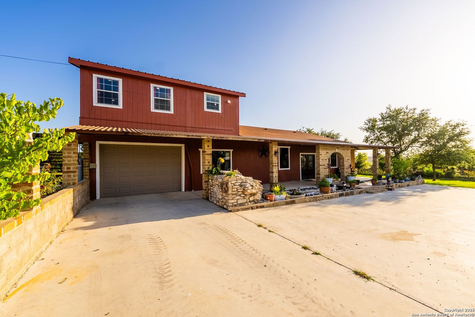 165 Trent Road S Kerrville TX 78028