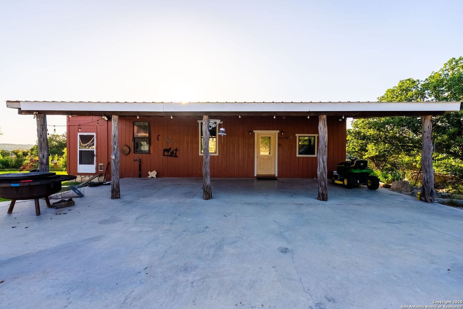 165 Trent Road S Kerrville TX 78028