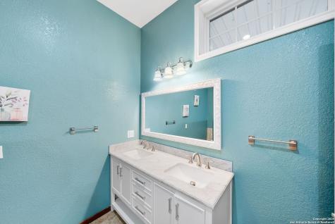165 Trent Road S Kerrville TX 78028