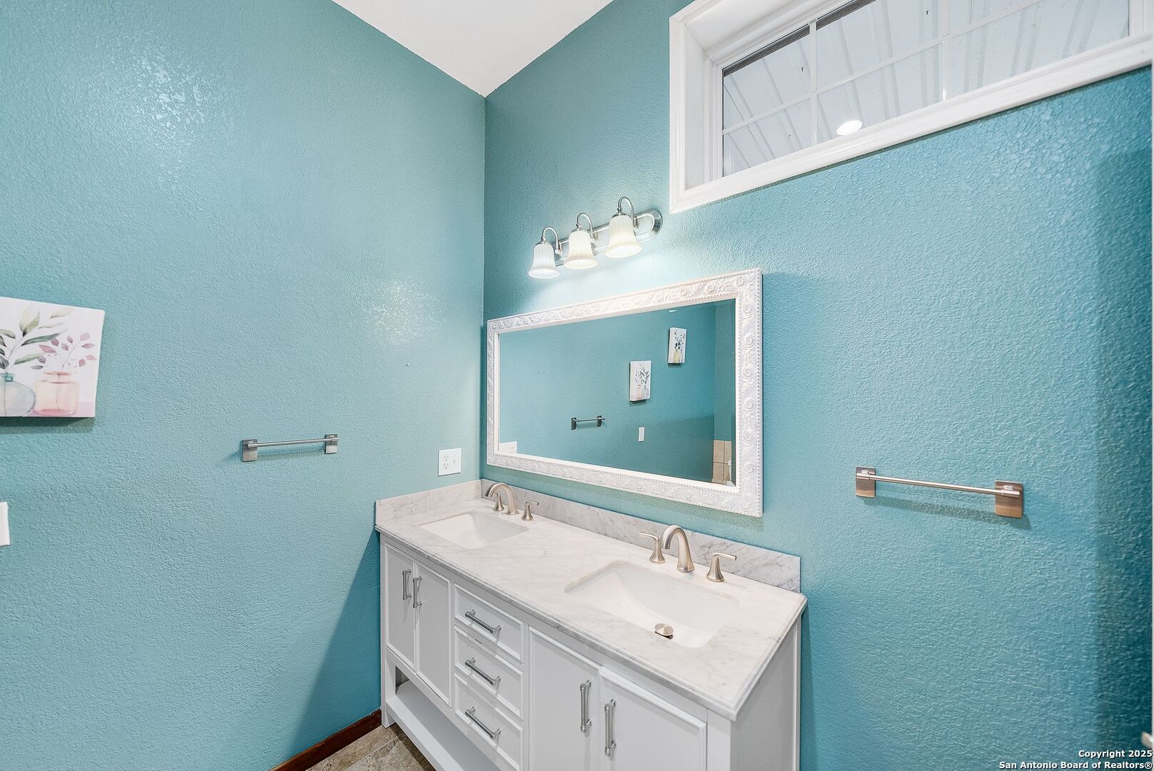 165 Trent Road S Kerrville TX 78028