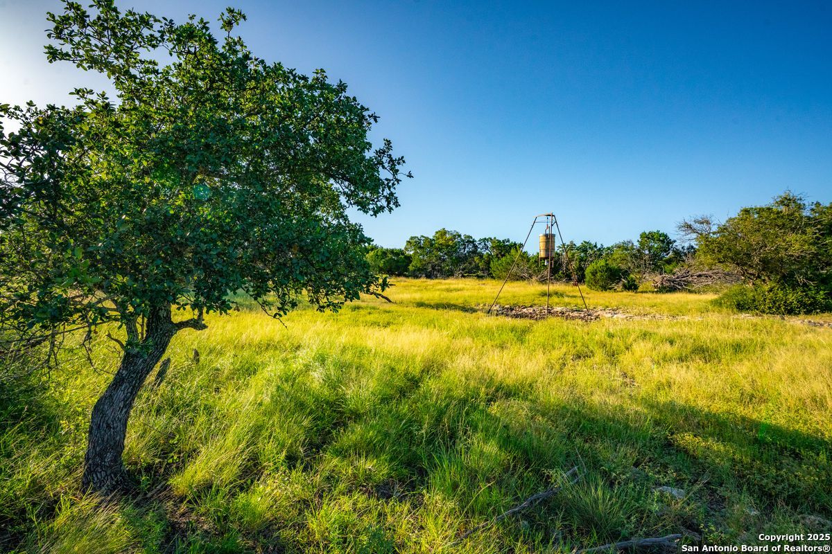 116 U.s. Highway 83 Mountain Home TX 78058