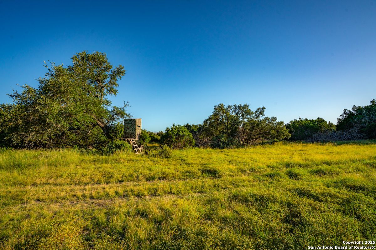 116 U.s. Highway 83 Mountain Home TX 78058