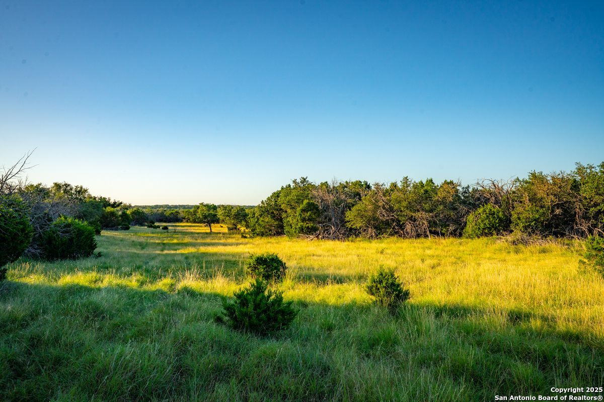 116 U.s. Highway 83 Mountain Home TX 78058