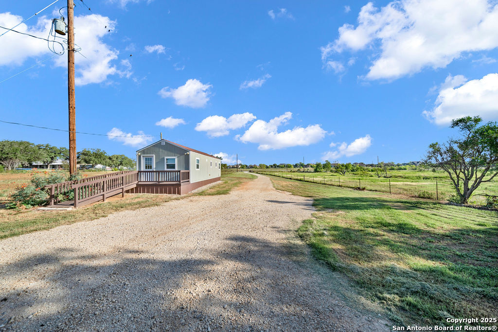 16020 Fm 463 Lytle TX 78052