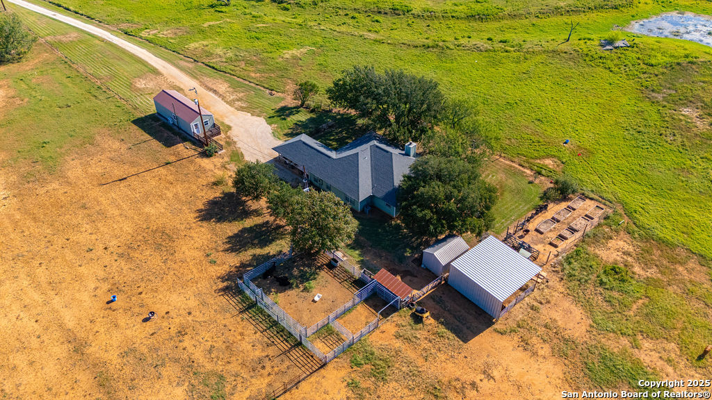 16020 Fm 463 Lytle TX 78052