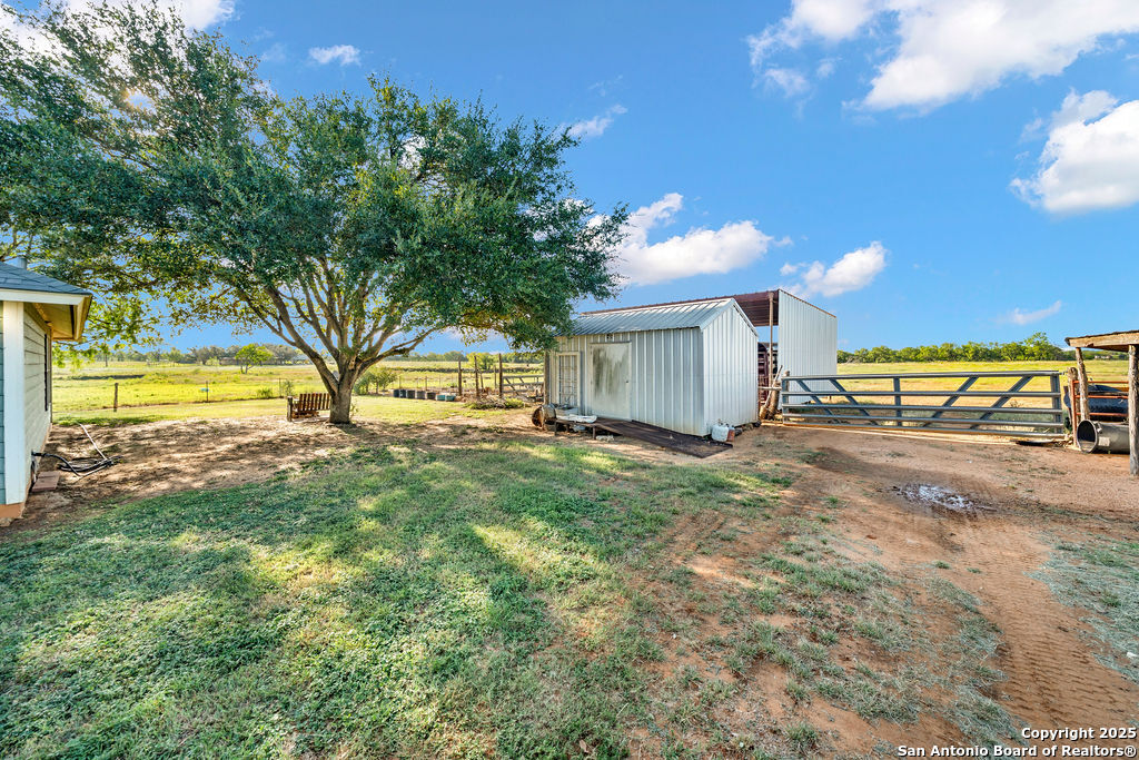 16020 Fm 463 Lytle TX 78052
