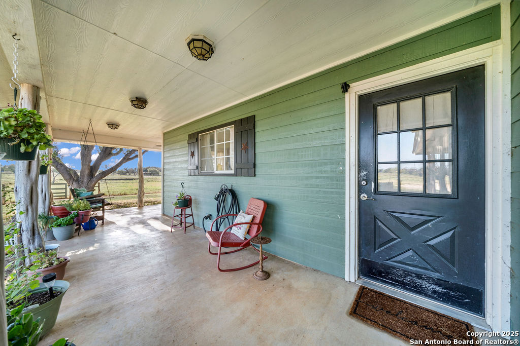 16020 Fm 463 Lytle TX 78052