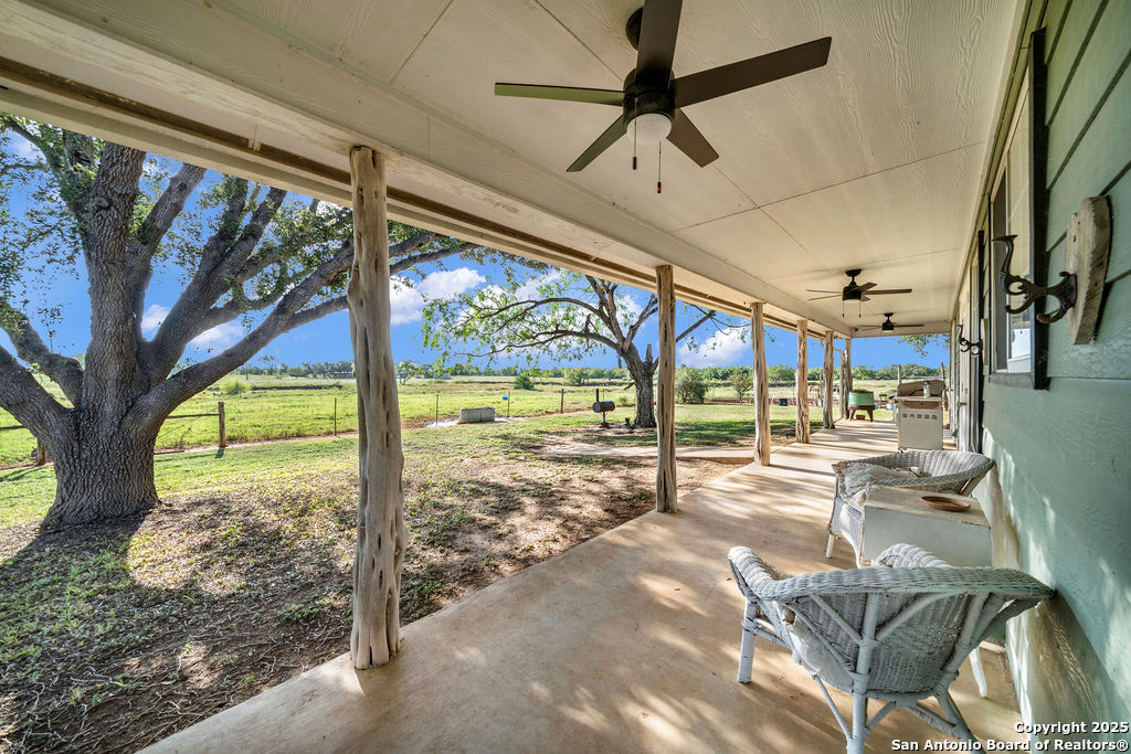 16020 Fm 463 Lytle TX 78052