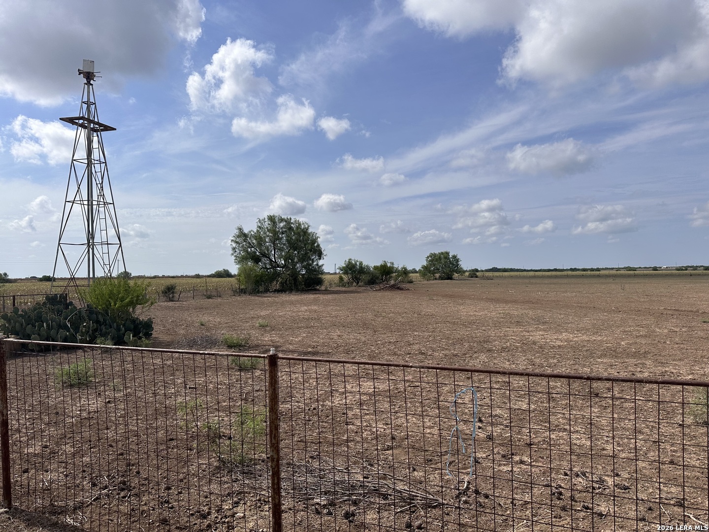1667 County Road 345 Knippa TX 78870