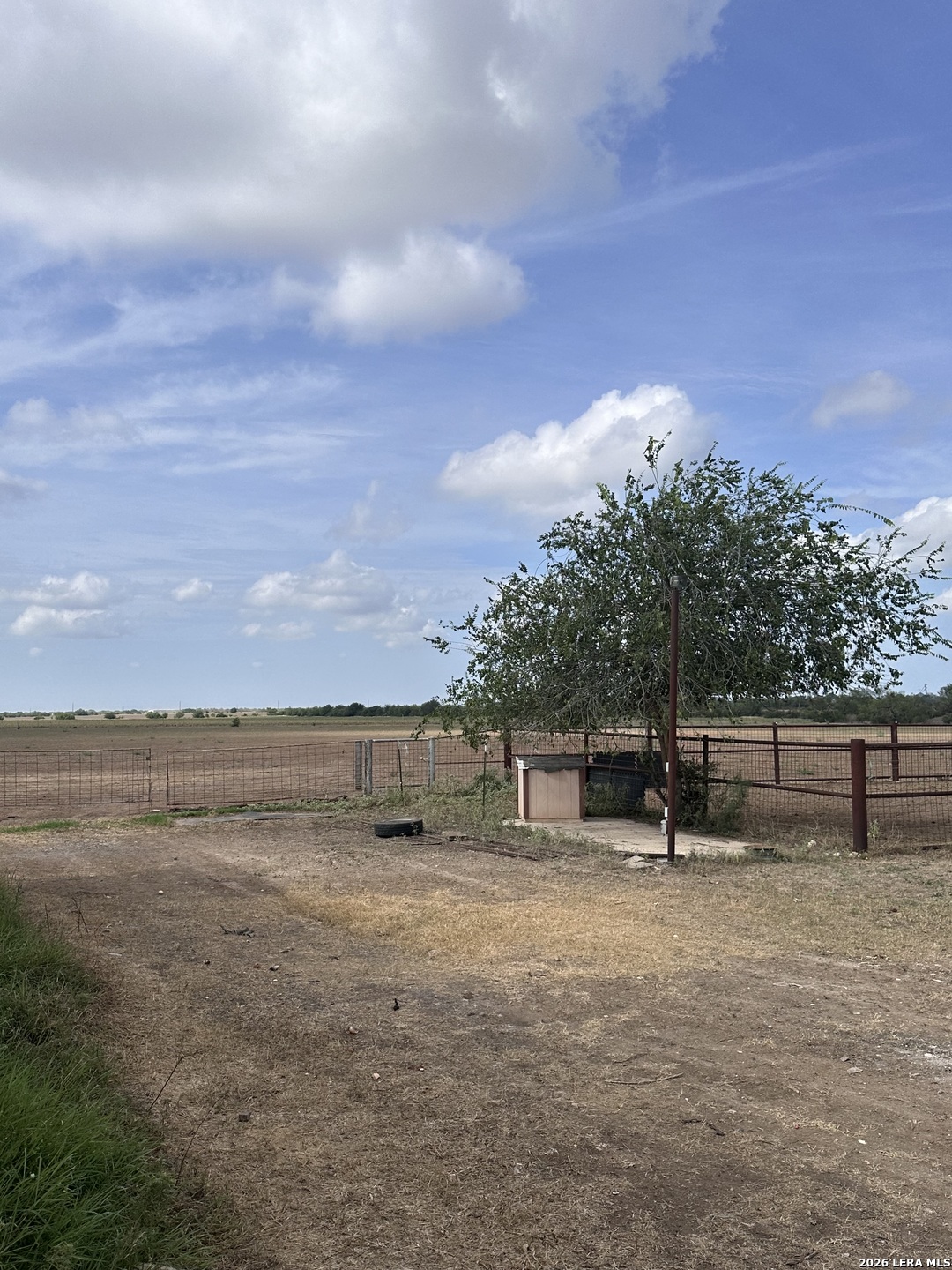 1667 County Road 345 Knippa TX 78870