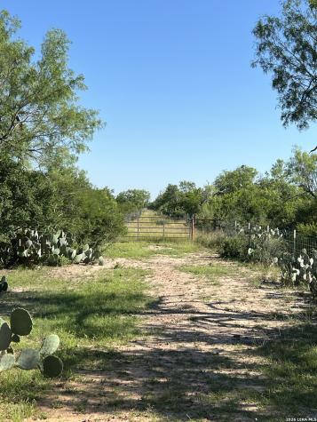 6624 W Fm 2200 Moore TX 78057