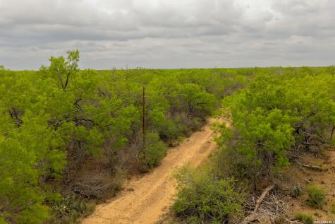 12 Fm 1581 Pearsall TX 78061