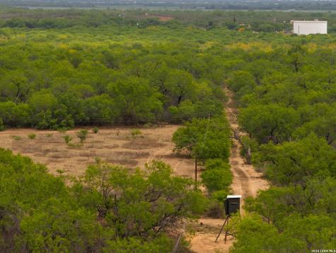 12 Fm 1581 Pearsall TX 78061