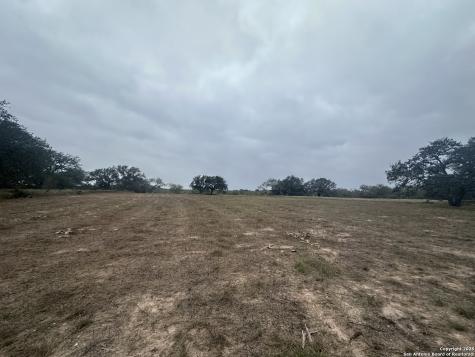 1150 County Road 765 Moore TX 78057