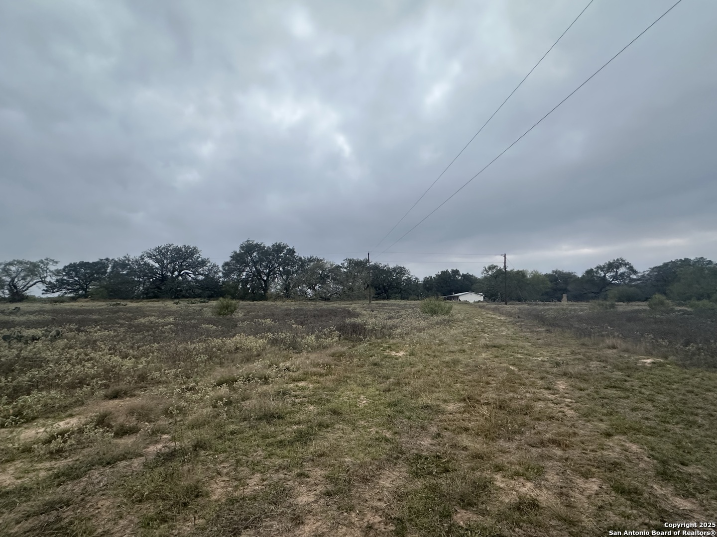 1150 County Road 765 Moore TX 78057
