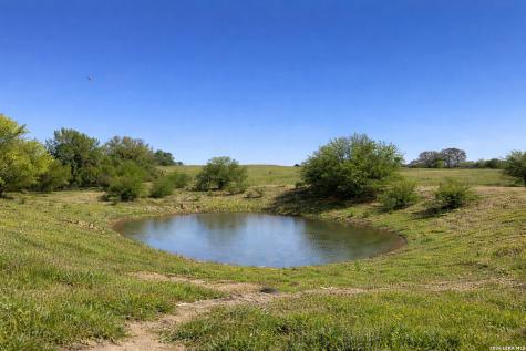 2141 County Road 132 Floresville TX 78114