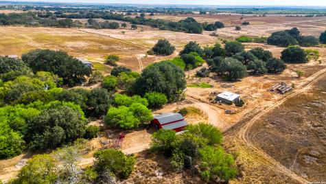 2141 County Road 132 Floresville TX 78114