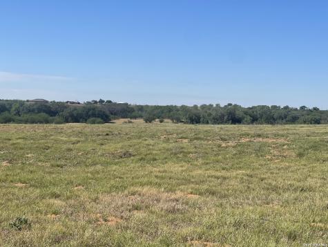 2141 County Road 132 Floresville TX 78114