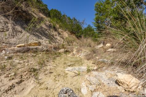3655 North Seco Road Utopia TX 78884