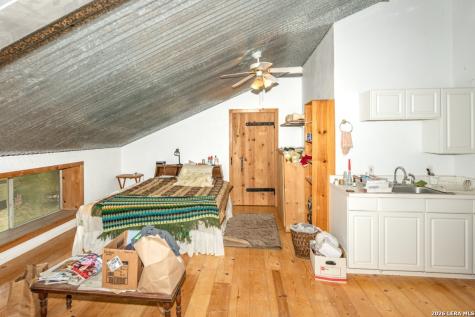 3655 North Seco Road Utopia TX 78884