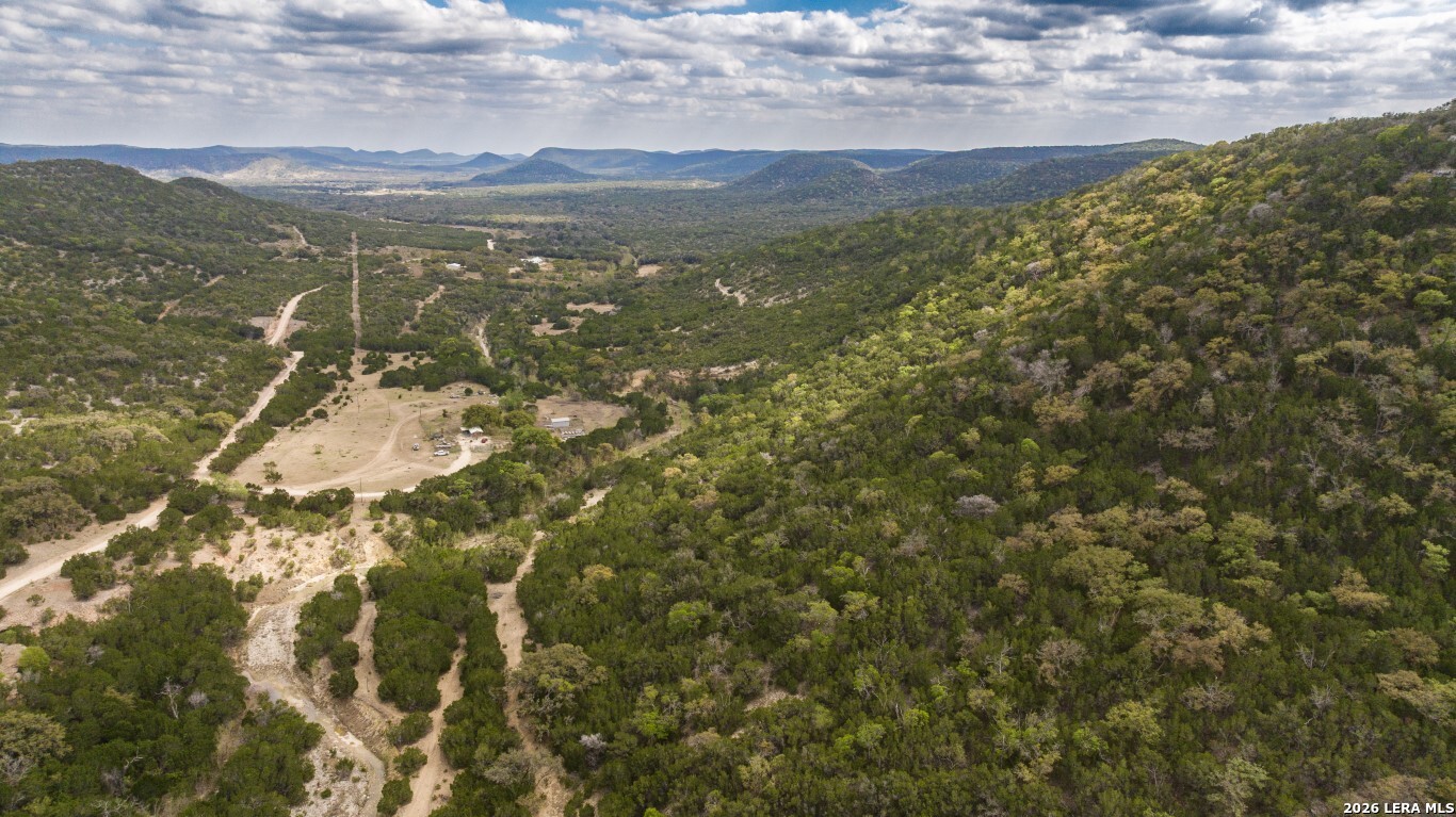3655 North Seco Road Utopia TX 78884