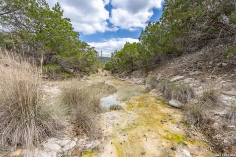 3655 North Seco Road Utopia TX 78884