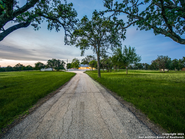 5086 State Highway 16 N Bandera TX 78003