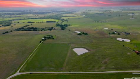 2413 County Road 271 Moulton TX 77975