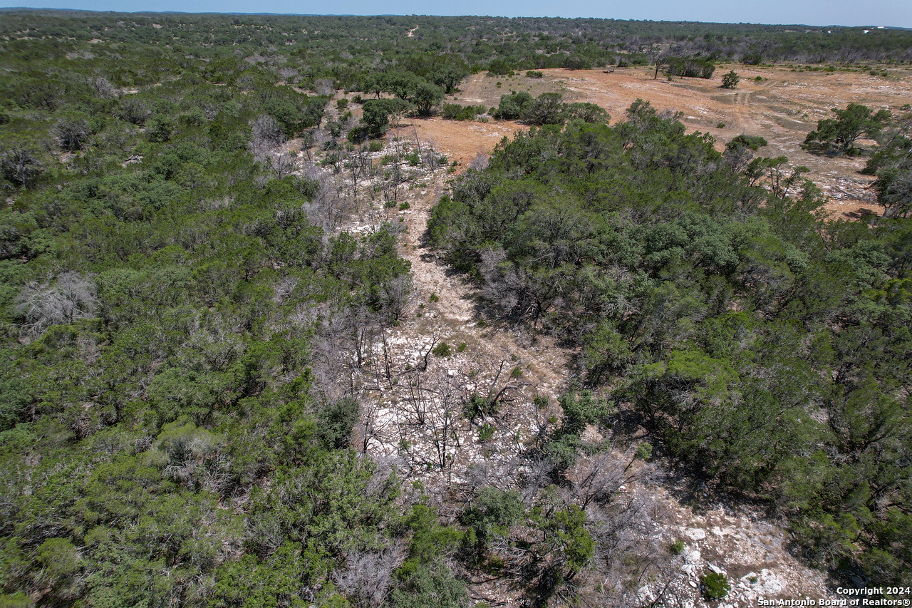 351 N Ringtail Road Leakey TX 78873